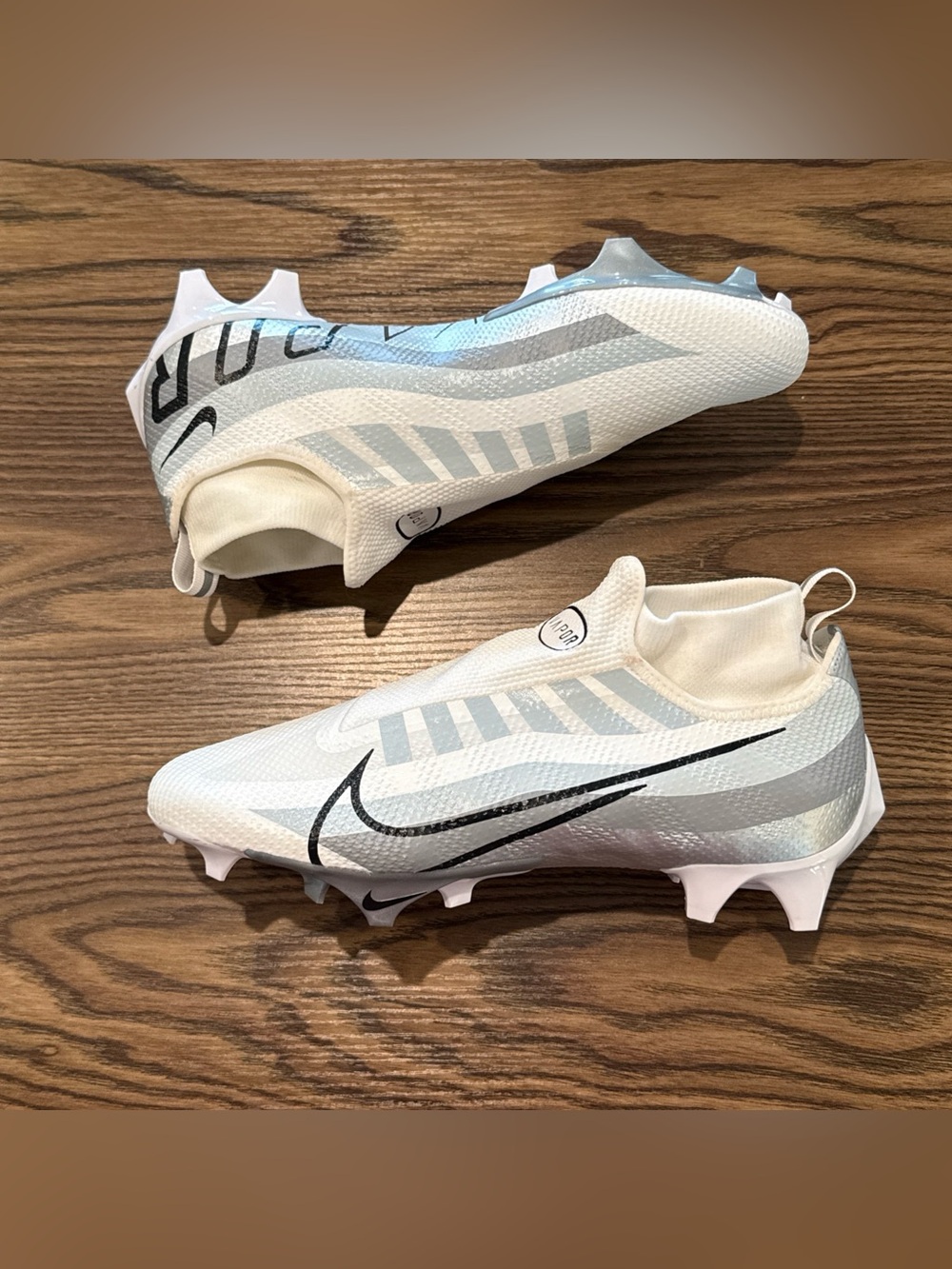 Size 8.5 Nike Vapor Edge 360 Pro Football Cleats White/Grey DQ3670-102